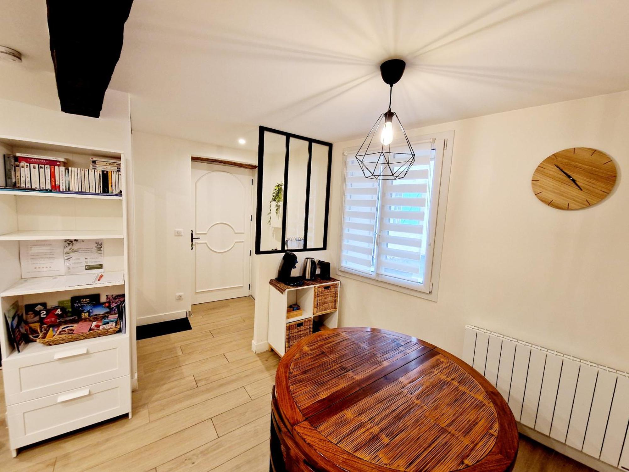 Studio Entierement Equipe Cailloux-sur-Fontaines Bagian luar foto